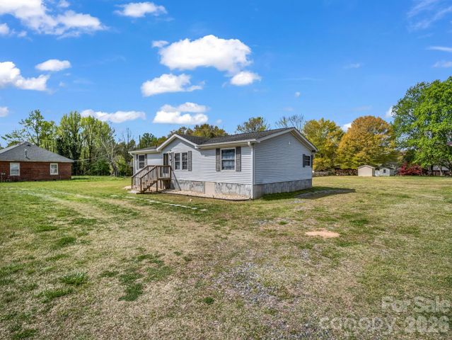 208 Oak Drive, Shelby, NC 28150