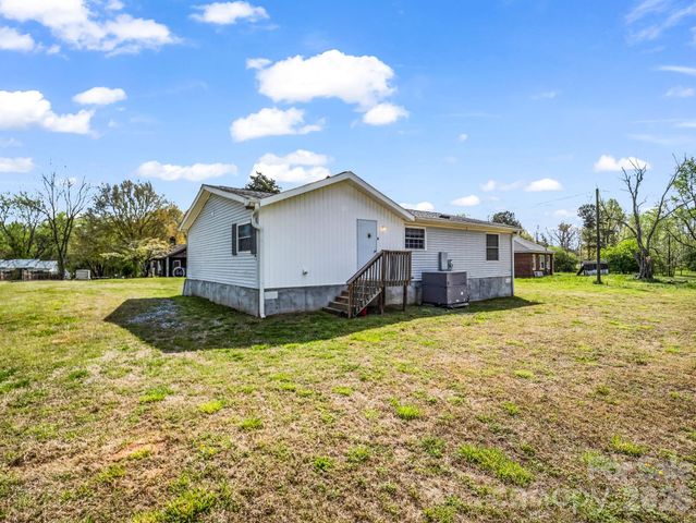 208 Oak Drive, Shelby, NC 28150