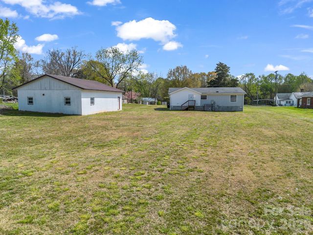 208 Oak Drive, Shelby, NC 28150