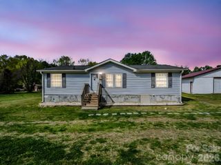 208 Oak Drive, Shelby, NC 28150