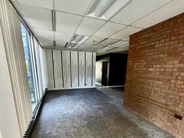 64 ORLAND SQUARE Drive 110, Orland Park, IL 60462