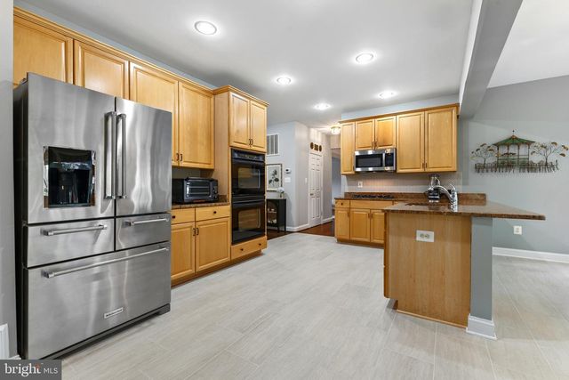 15006 RANSOM OAKS CT, Gainesville, VA 20155