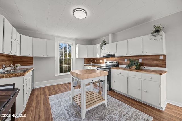 809 Church Street, Scotland Neck, NC 27874