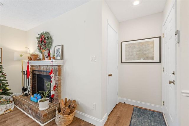 414 Tuxworth Circle, Decatur, GA 30033