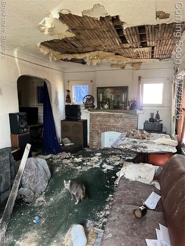 15493 Kentucky Street, Detroit, MI 48238