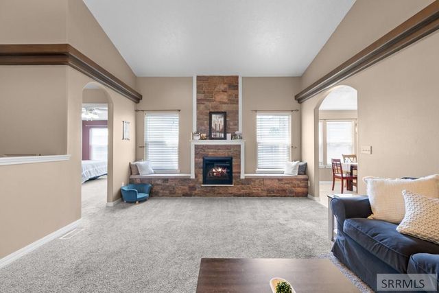 4877 Sabrina, Chubbuck, ID 83201
