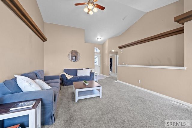 4877 Sabrina, Chubbuck, ID 83201