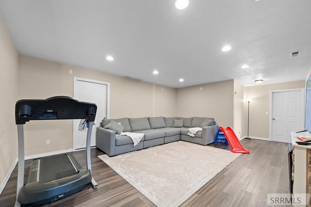 4877 Sabrina, Chubbuck, ID 83201