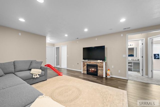 4877 Sabrina, Chubbuck, ID 83201