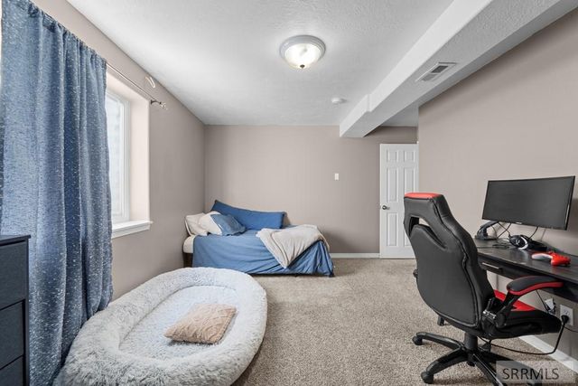 4877 Sabrina, Chubbuck, ID 83201