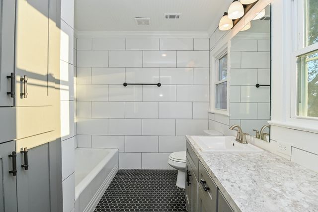 1031 Meyer Street, Sealy, TX 77474