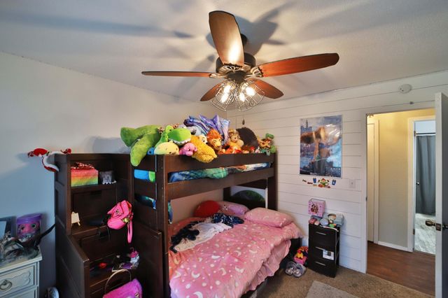 401 Jefferson Avenue S, Sebeka, MN 56477