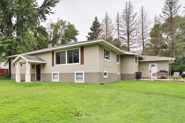 401 Jefferson Avenue S, Sebeka, MN 56477
