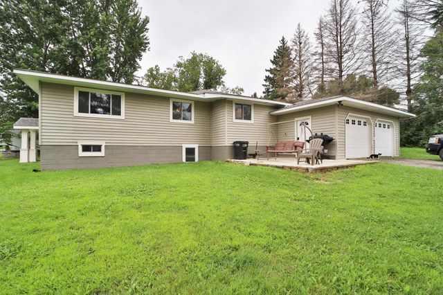401 Jefferson Avenue S, Sebeka, MN 56477