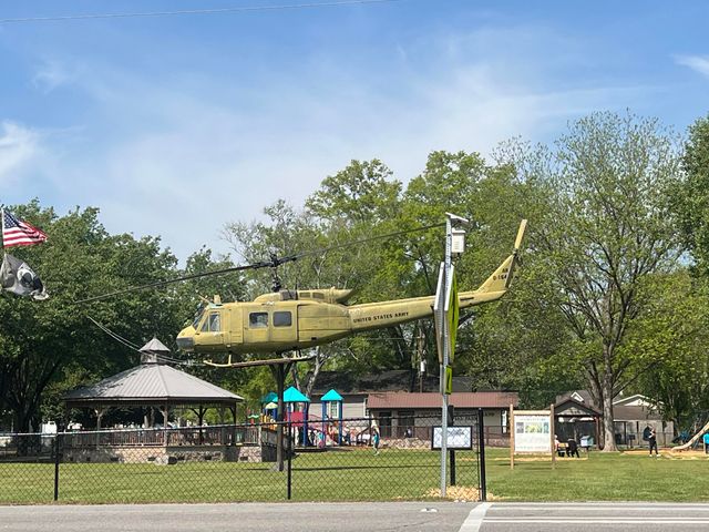 102 W 8th Street, Chickamauga, GA 30707