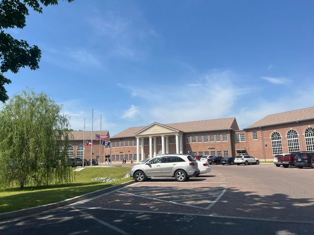 102 W 8th Street, Chickamauga, GA 30707