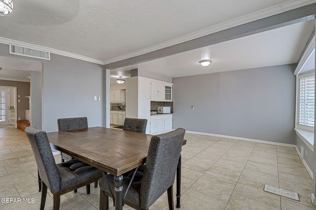 4620 Frankfort Avenue, El Paso, TX 79903