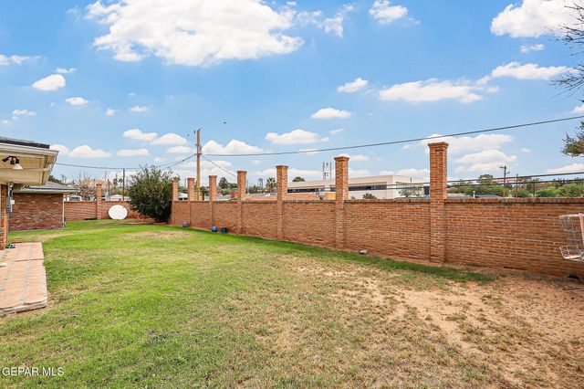 4620 Frankfort Avenue, El Paso, TX 79903