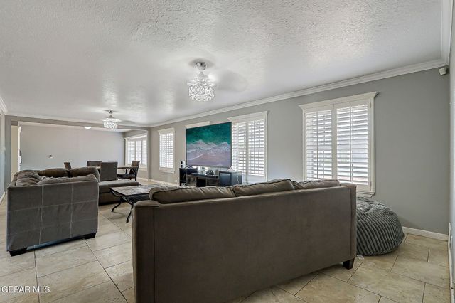 4620 Frankfort Avenue, El Paso, TX 79903