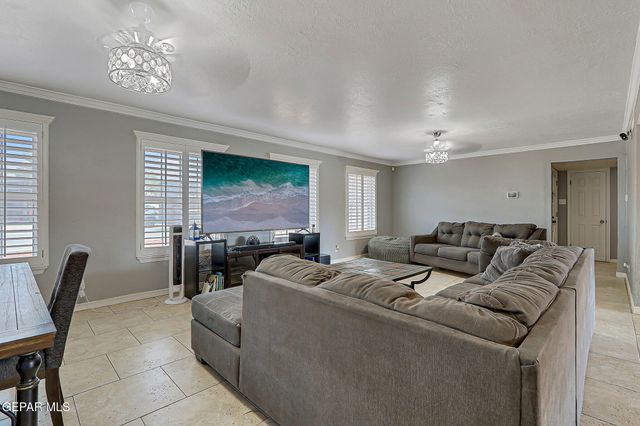 4620 Frankfort Avenue, El Paso, TX 79903