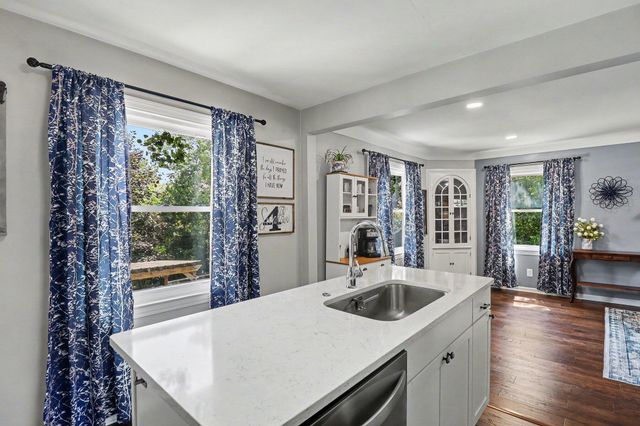 207 W Russell Street, Saline, MI 48176