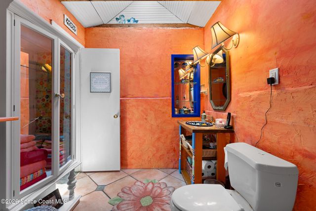 435 10th Avenue, Indialantic, FL 32903