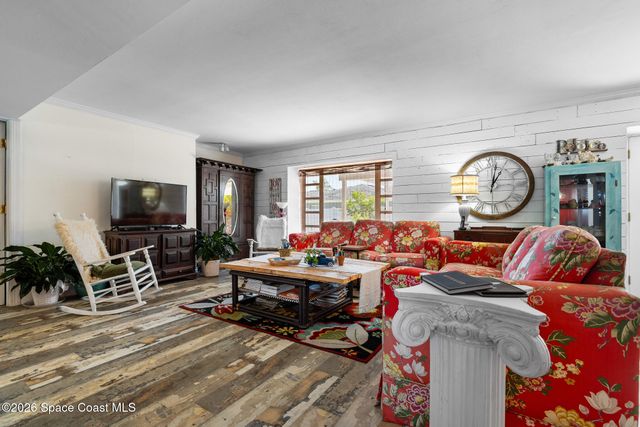 435 10th Avenue, Indialantic, FL 32903