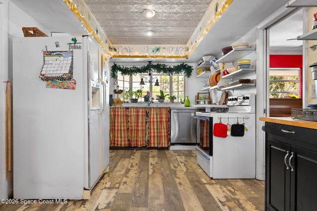 435 10th Avenue, Indialantic, FL 32903