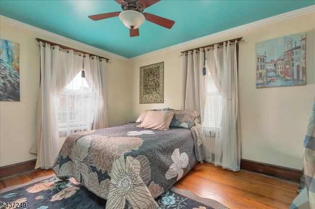 126 Berwyn St, Roselle Park Boro, NJ 07204