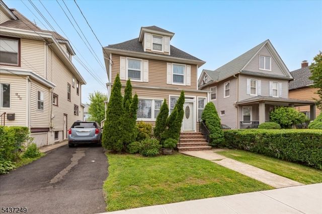 126 Berwyn St, Roselle Park Boro, NJ 07204