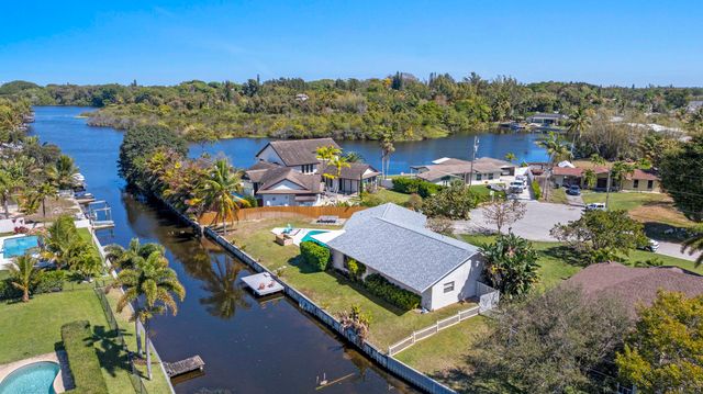 6797 Bayshore Drive, Lake Worth, FL 33462