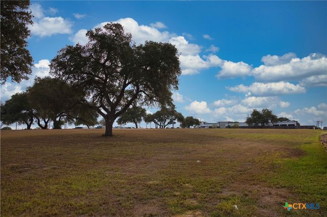 Lot 1 & 2 C L Duckett Dr, Drive, Cuero, TX 77954