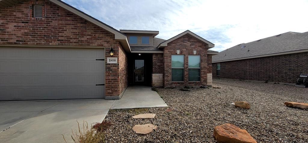 1808 Masquerade Blvd, Odessa, TX 79765