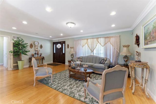 5441 N Calera Avenue, Covina, CA 91722