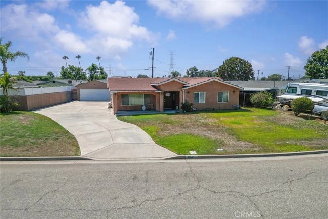 5441 N Calera Avenue, Covina, CA 91722