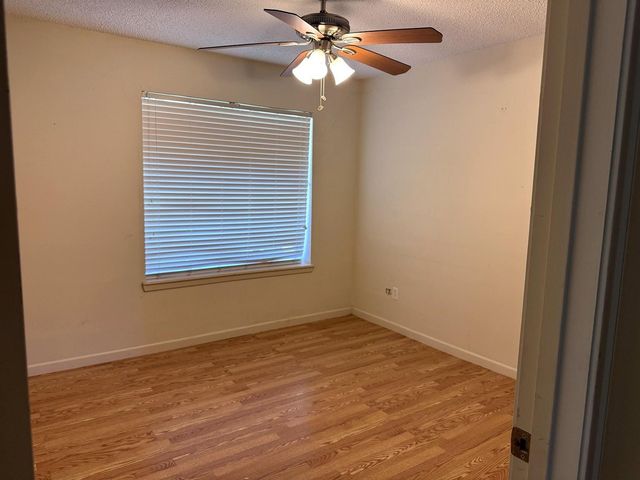 25145 Highway 321, Cleveland, TX 77327