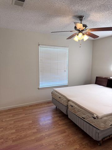 25145 Highway 321, Cleveland, TX 77327