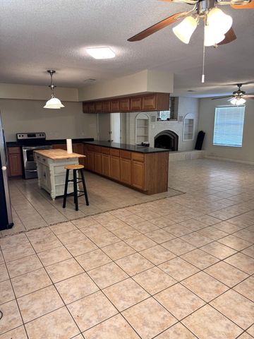 25145 Highway 321, Cleveland, TX 77327