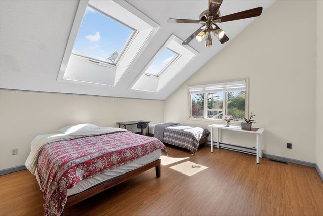 67 Amherst Rd 67, South Hadley, MA 01075