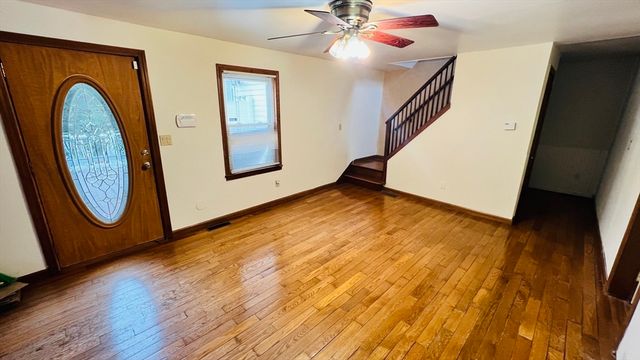 67 Amherst Rd 67, South Hadley, MA 01075
