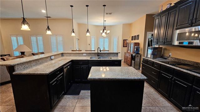 4711 N Stewart Road, Palmhurst, TX 78573