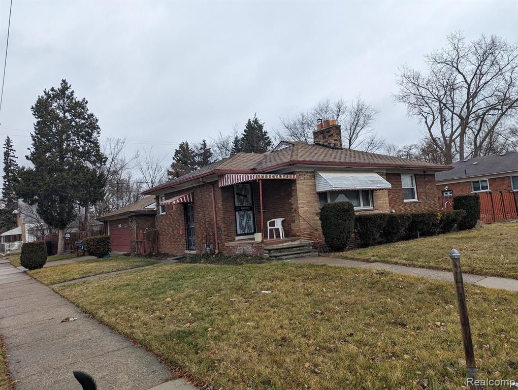 7401 BUHR Street, Hamtramck, MI 48212