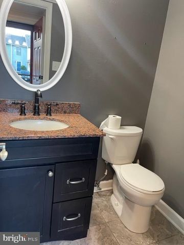 18 TYNEMOUTH CT, Robbinsville, NJ 08691