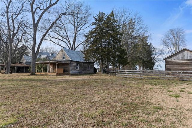 11741 NC Highway 150, Reidsville, NC 27320