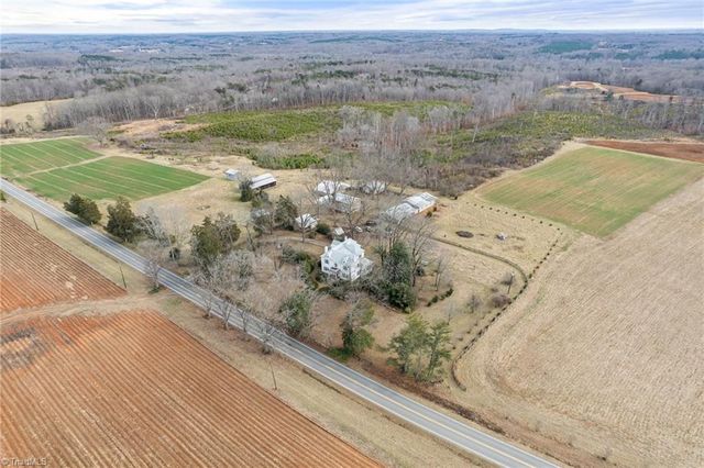 11741 NC Highway 150, Reidsville, NC 27320