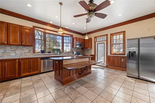 11741 NC Highway 150, Reidsville, NC 27320