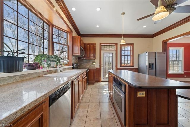 11741 NC Highway 150, Reidsville, NC 27320