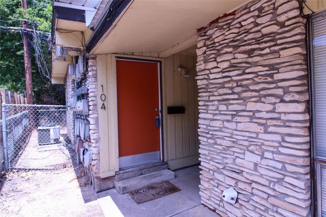300 Franklin BLVD 104, Austin, TX 78751