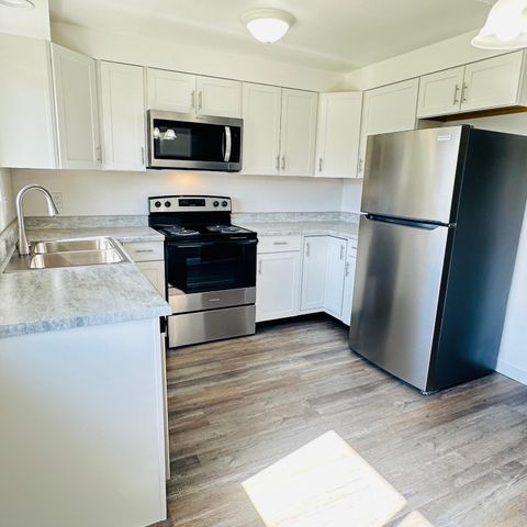 71 Tracy Avenue 71 & 73, Eagle Point, OR 97524