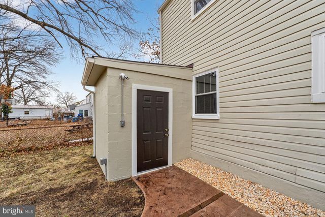 6910 GATEWAY BLVD, District Heights, MD 20747